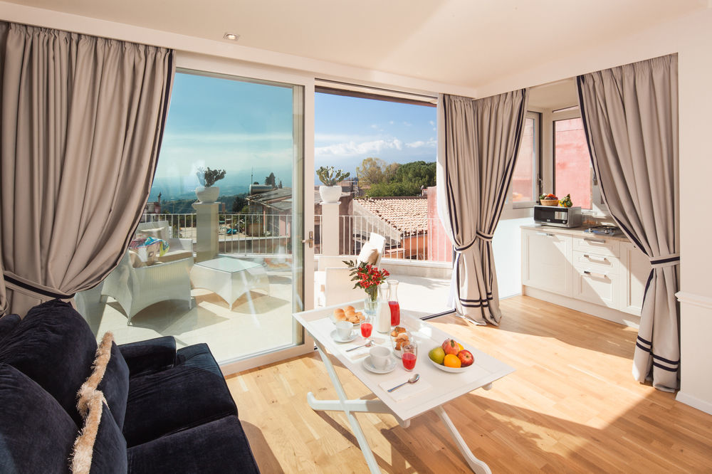 La Malandrina - Apartments & Suites Taormina Exterior photo